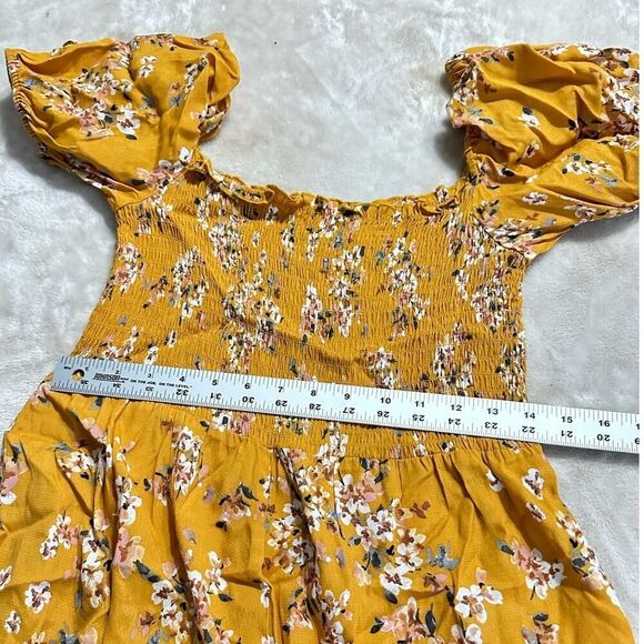 Flynn Skye Justine Romper Women's Medium Orange Floral Puff Sleeve Smocked RTR - Picture 8 of 11
